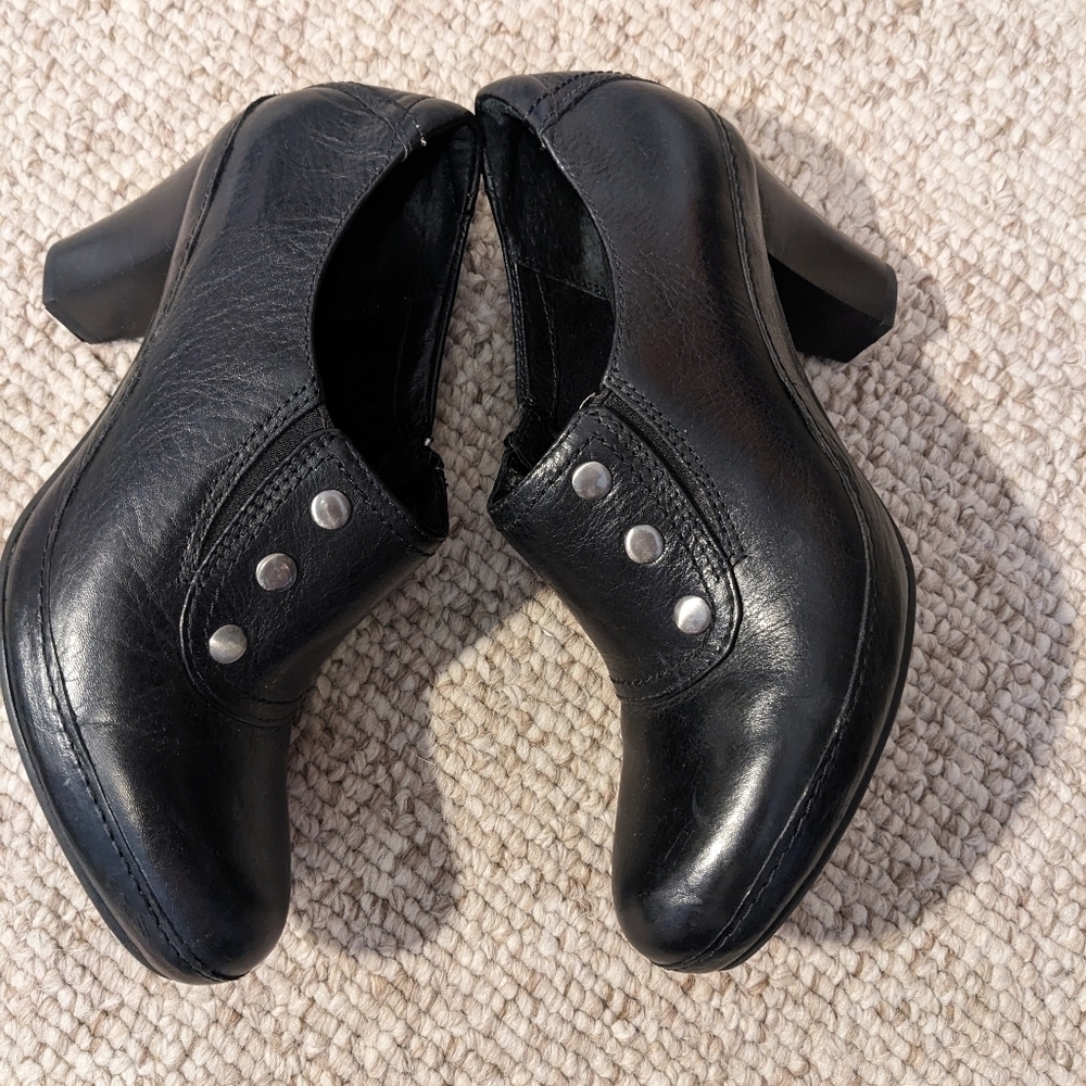 CLARKS Artisan Retro style, 6.5 - Picture 2 of 6